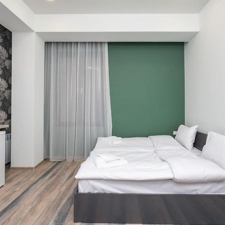 Hotel Armeni Yerevan Exterior foto
